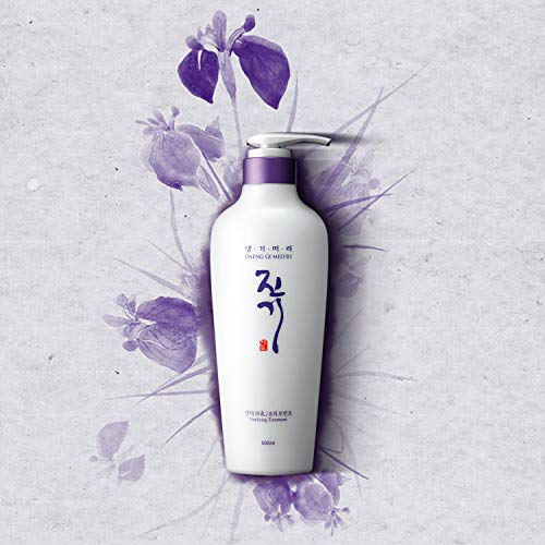 Daeng Gi Мео Ri Джин Gi Vitalizing Shampoo 500 МЛ Против пърхот и сърбеж Произведено в Корея (Шампоан)