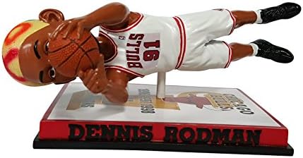 Денис Родман Chicago Bulls Diving Bobblehead - Пронумерован само до 216