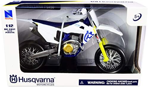FS450 Бяло и синьо 1/12 Diecast Модел на мотоциклет от New Ray 58163