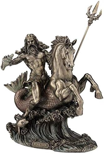 Посейдон Езда на морско конче със Статуята на Тризъбец