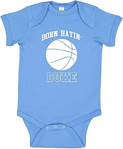 'Born Hatin' Дюк ' UNC Tarheels Смешни Баскетбол Фен на Бебе Baby Bodysuit - Carolina Blue (12 месеца)