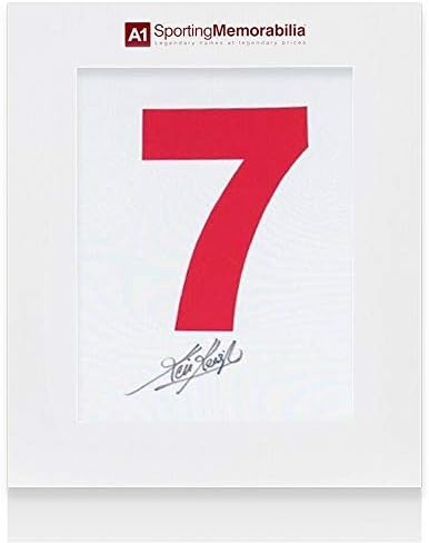 Кевин Киган подписва фланелка на националния Отбор на Англия - 1982, номер 7 - Подарък кутия с Автограф - Футболни фланелки с автограф